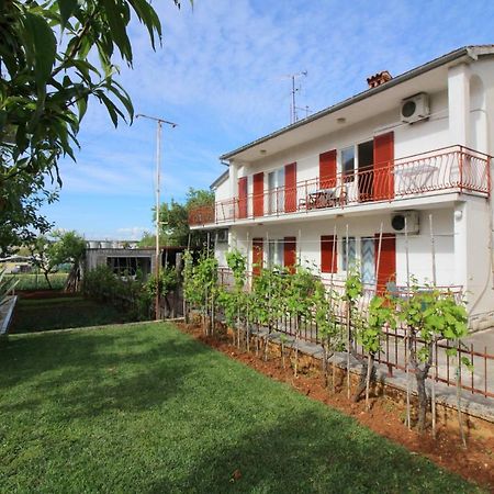 Apartments Franjo Near Center Poreč Exterior foto