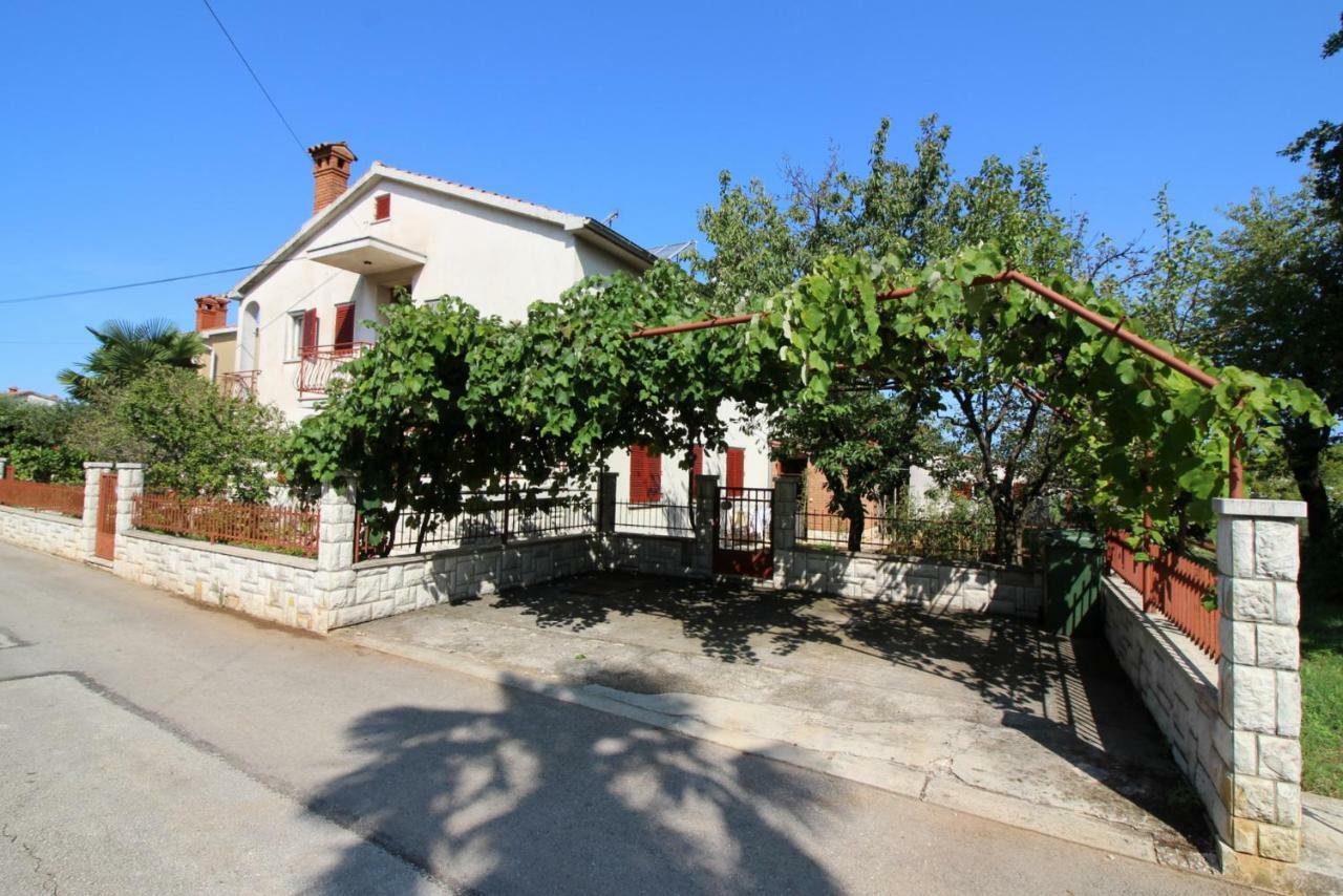 Apartments Franjo Near Center Poreč Exterior foto